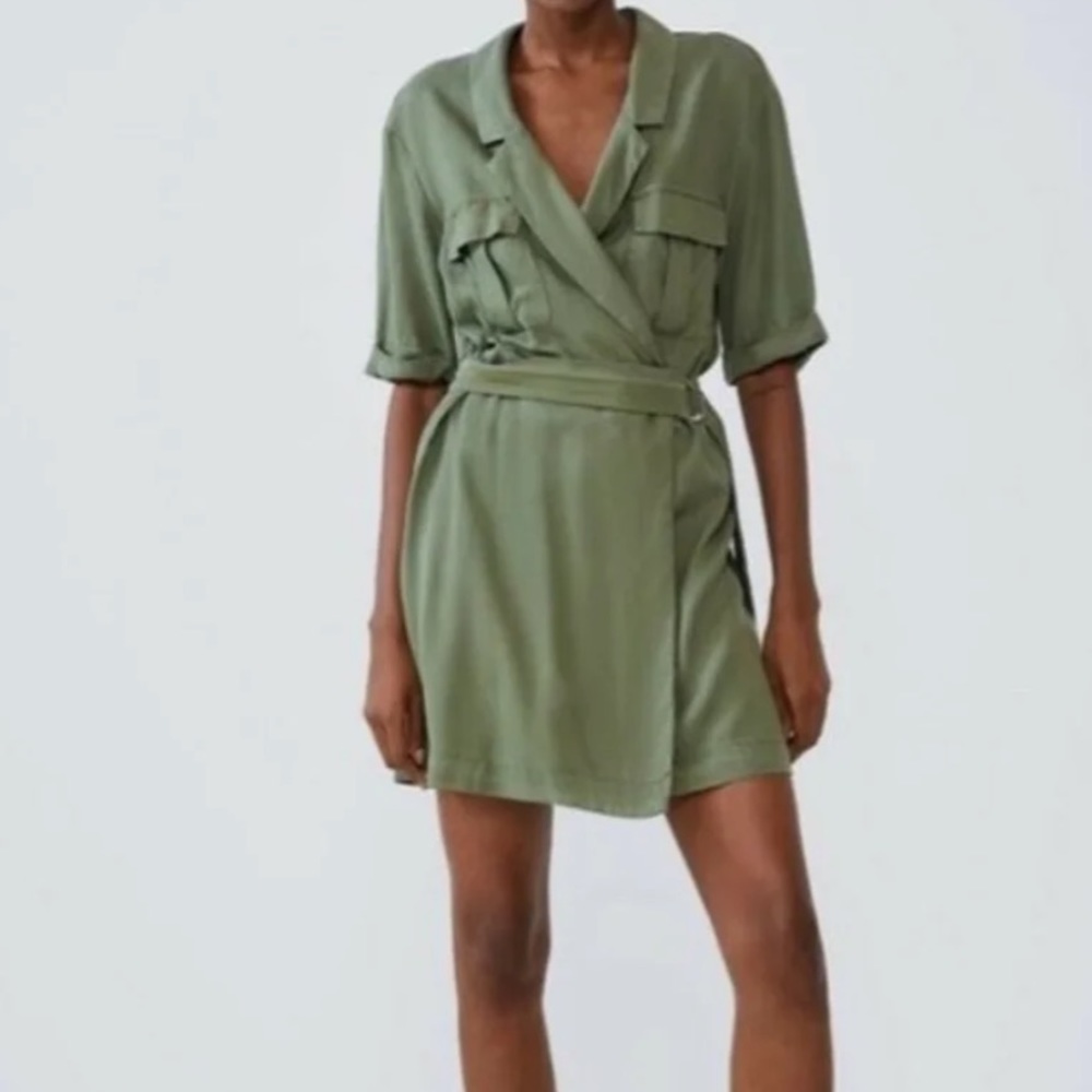 ZARA WOMENS MINI DRESS
